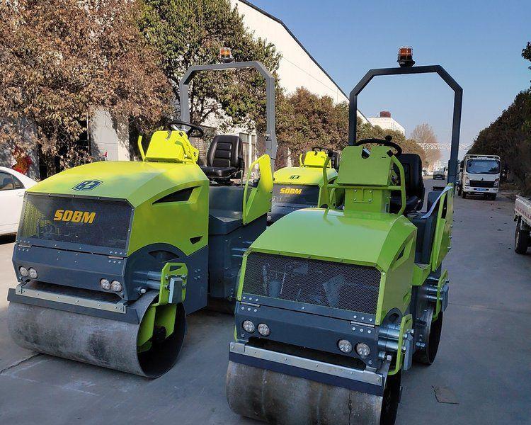 3噸全新壓路機(jī)  廠(chǎng)家直銷(xiāo) 歡迎試駕
