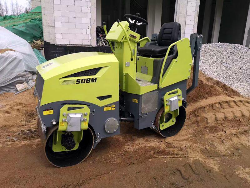 奔馬小型壓路機(jī)土方壓實、溝槽回填施工案例